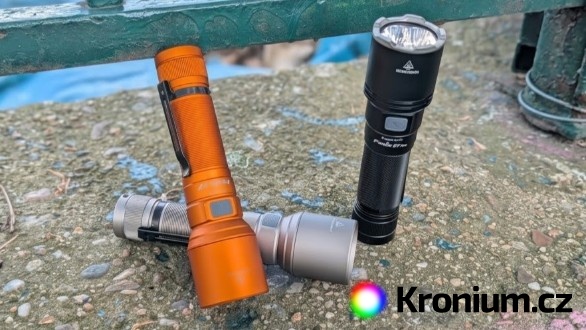 Mistři pracovního nasazení: Porovnáváme pracovní svítilny Fenix C7 a C7 PRO.