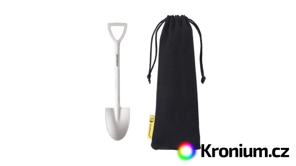 Titanová lžička na cesty