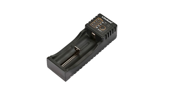 USB nabíječka Lii-100 (Li-Ion, NiMH, Lifepo4)