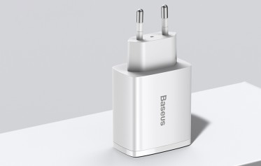 Baseus síťový adaptér USB-C + 2x USB-A (30W)