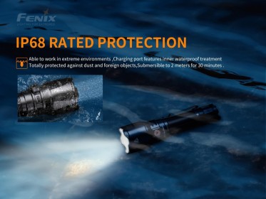 Taktická nabíjecí svítilna Fenix TK26R