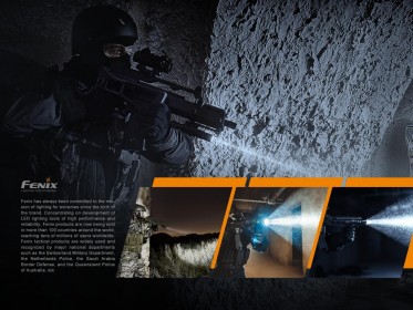 Taktická nabíjecí svítilna Fenix TK26R